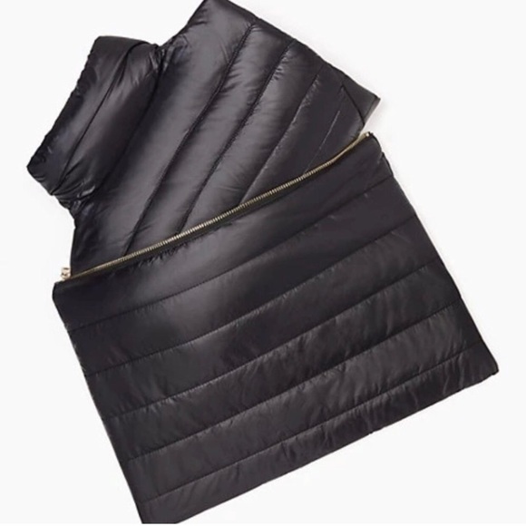 SOLD❣️❣️Kate Spade Black Puffer Hooded Jacket includes package quilted bag - Picture 13 of 16